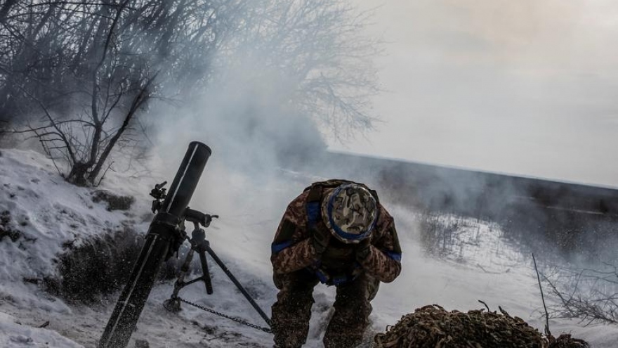 Diễn biến chính tình hình chiến sự Nga - Ukraine ngày 25/2